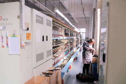 年關(guān)將至，車間地頭的他們依舊忙碌